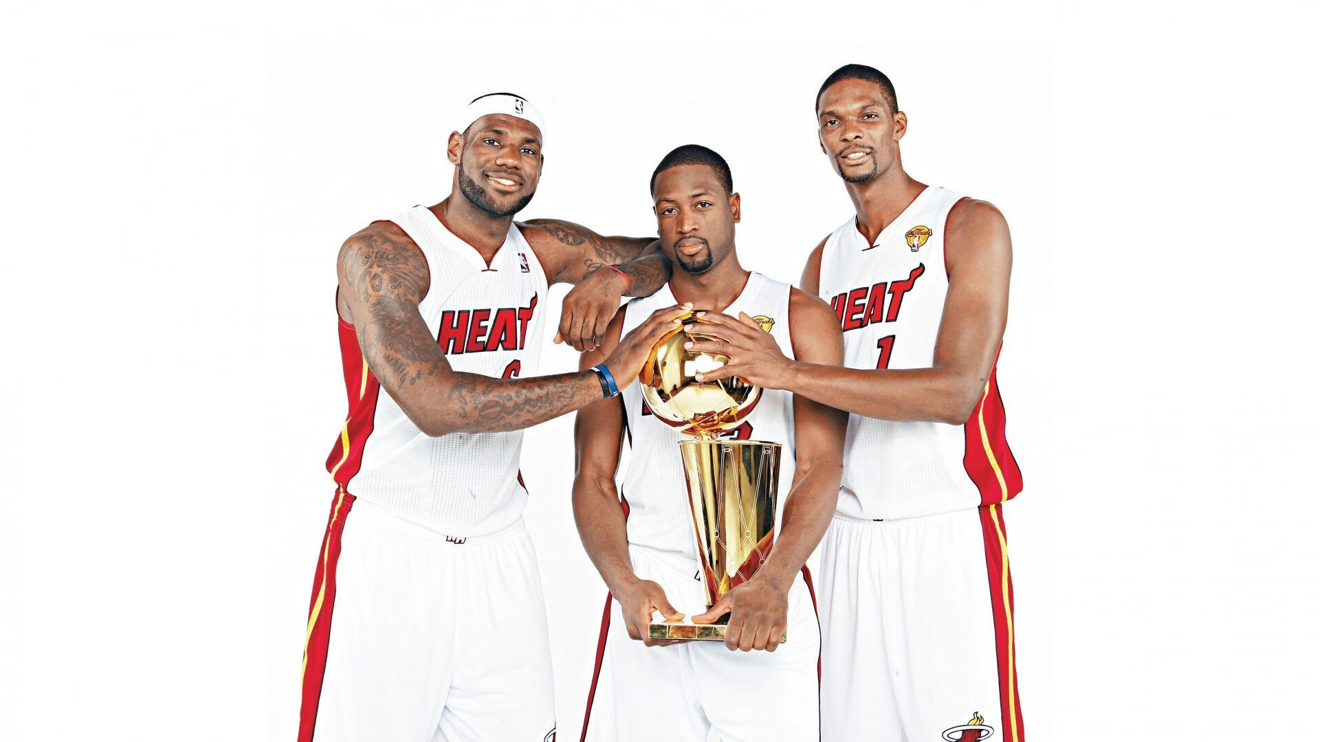 西班牙球员赫佐尼亚可能重返NBA，NBA球队对其感兴趣，西班牙队门将德赫亚