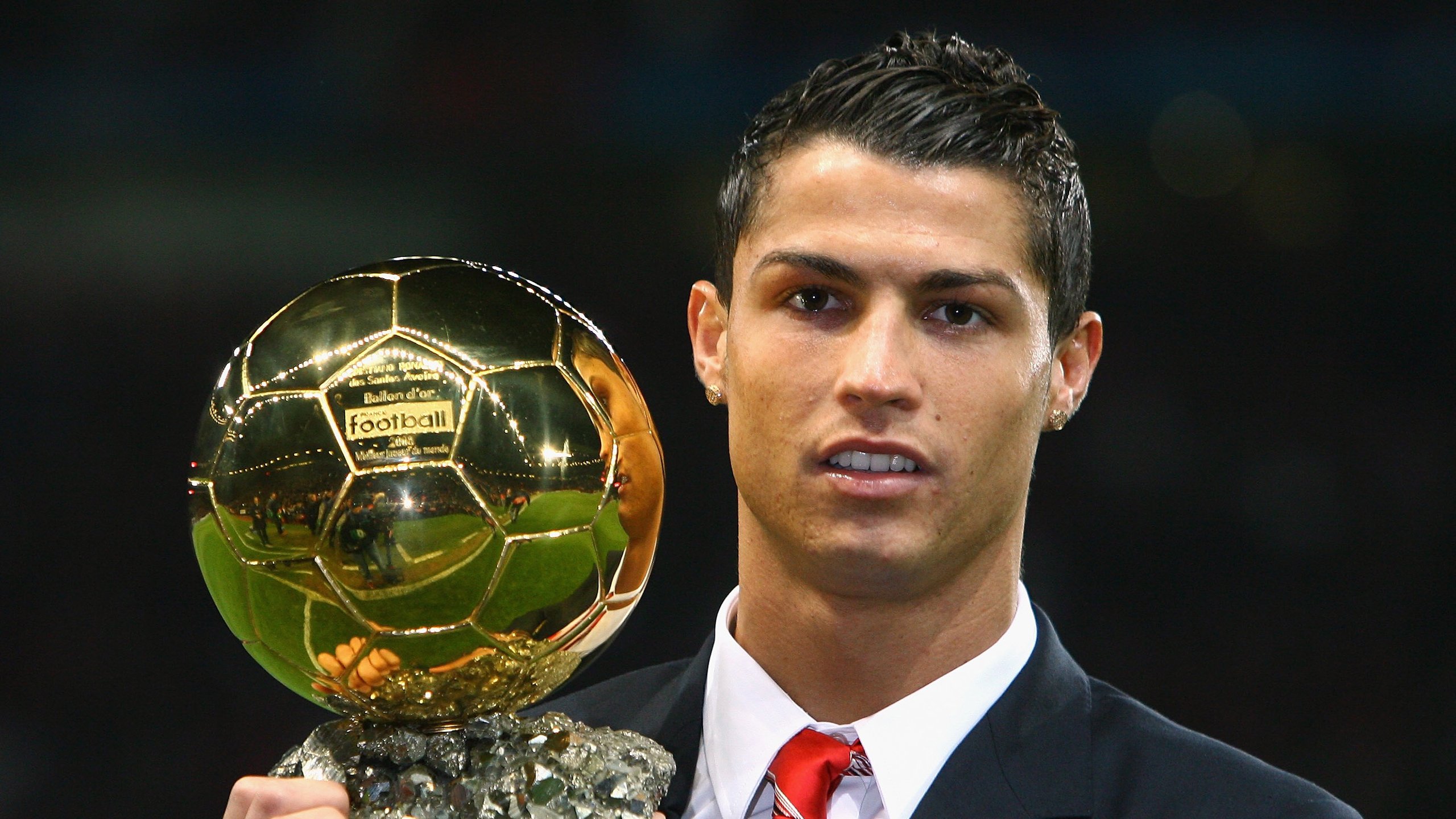 青少年裁判员“在线培育+实战演练”模式在行业中推广开来,裁判知识