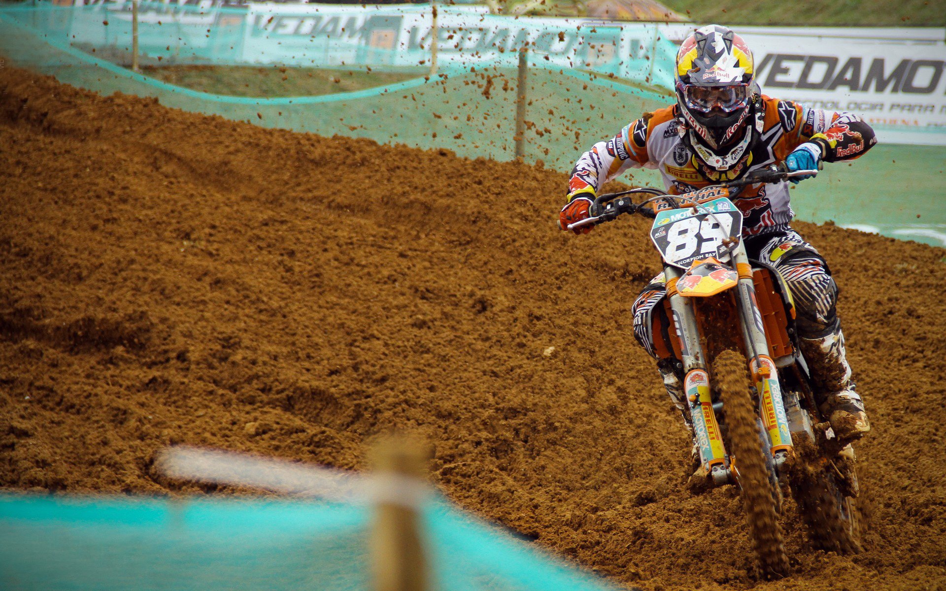 爱游戏娱乐-魔术首次试验“场边360度解说系统”，魔术视角